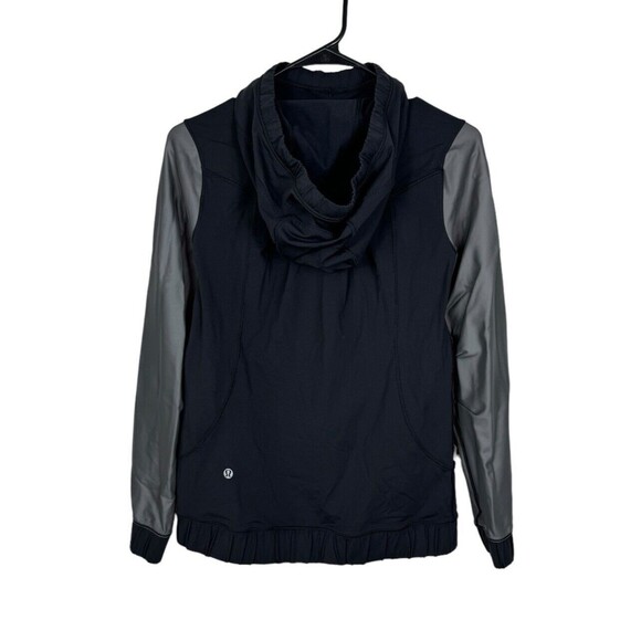 Lululemon Fleet Street Hoodie *Reflective Sleeves Black Size 4? See Measurements - Picture 8 of 12